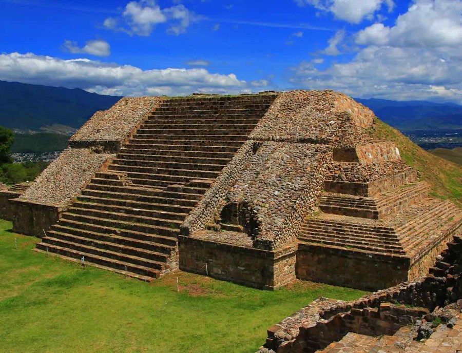 Oaxaca Europamundo Pyramids