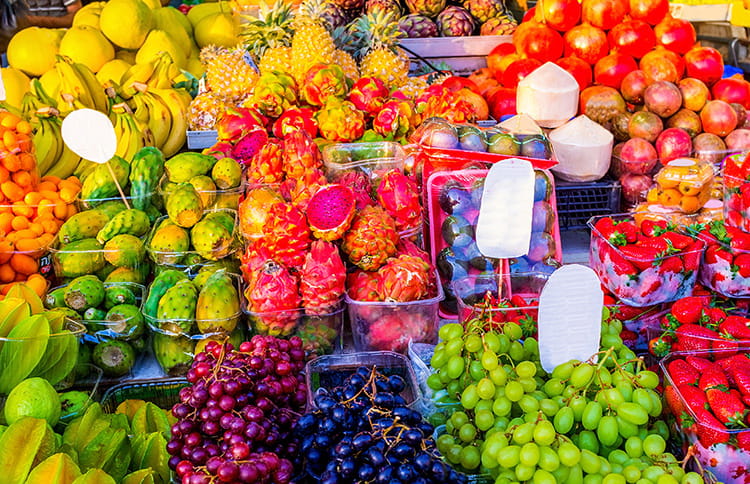 Tel Aviv market