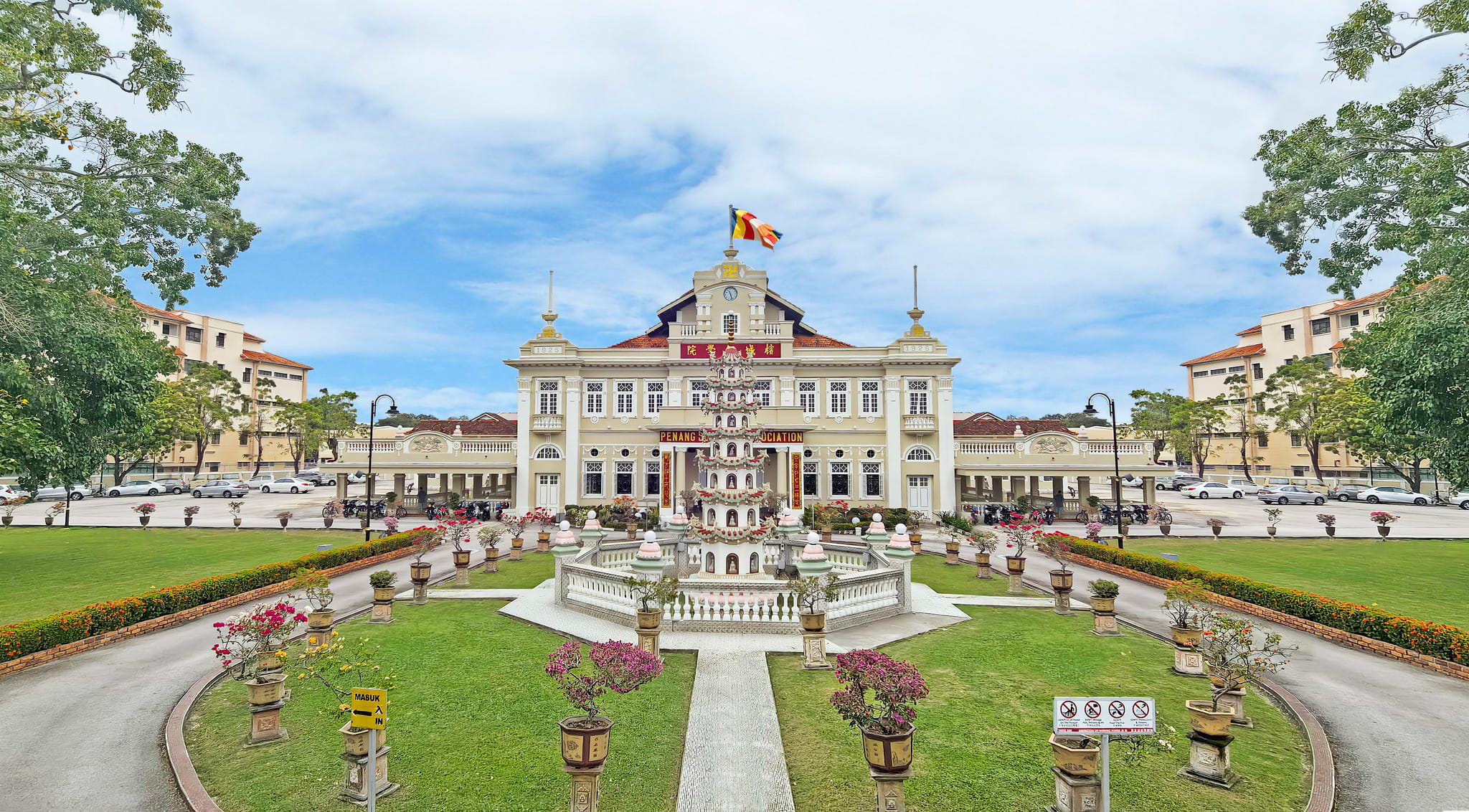 Penang Buddhist Association Reflects Serenity And Cultural Heritage