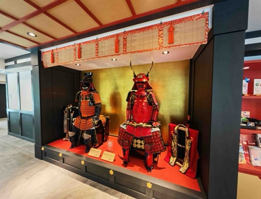 Samurai Armor And Japanese Decor Displayed At Mimaru Osaka Samurai Themed Hote