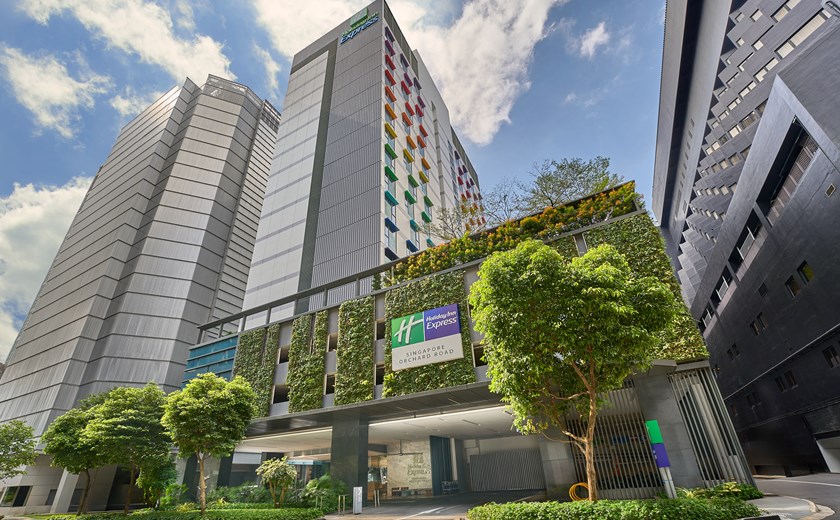 5 Nights Exclusive Singapore UltraLuxe Event Package at Holiday Inn Express Orchard Road