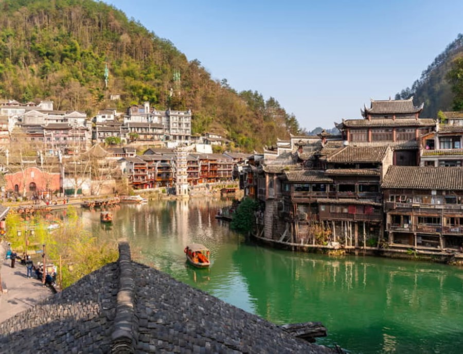 Discover Life Along The Tuojiang River In Fenghuang