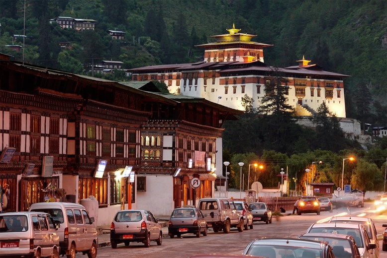 Wander the Charm of Paro Town