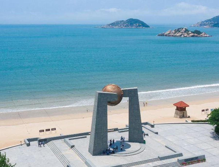 Take In The Sea Breeze And Natural Beauty Of Nan’Ao Island