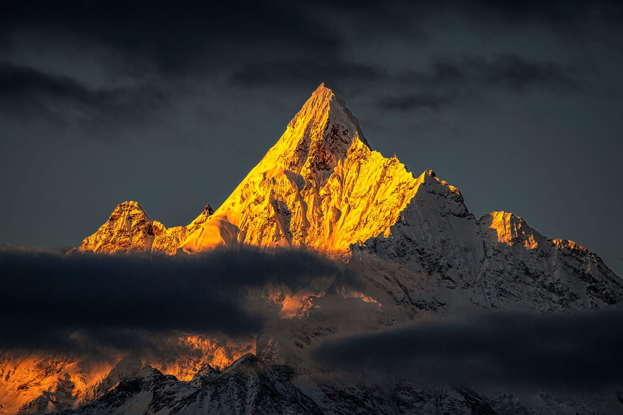 Prepare for changing temperatures across beautiful mountain landscapes
