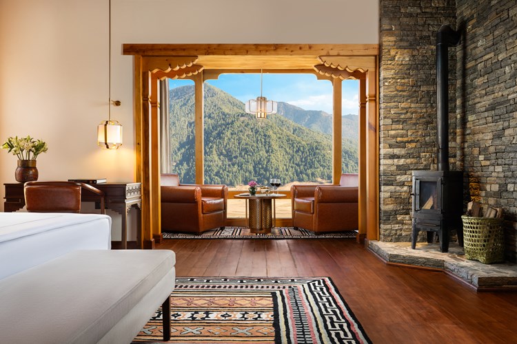 Taj Gangtey Bhutan Luxury Room Valley View King Bed